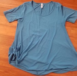 Lularoe perfect tee medium